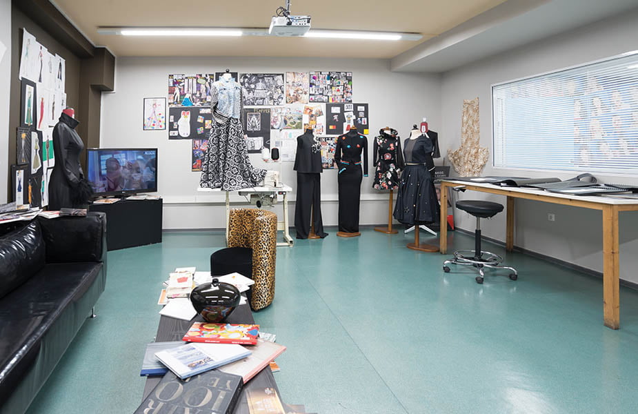 ΙΕΚ ΑΚΜΗ: Εργαστήριο Σχεδιαστής Μόδας-Fashion Designer